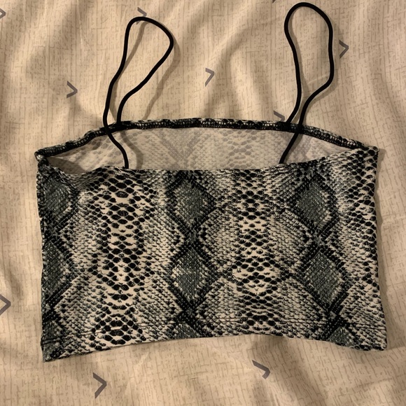 Snakeskin Crop Top - Picture 4 of 5